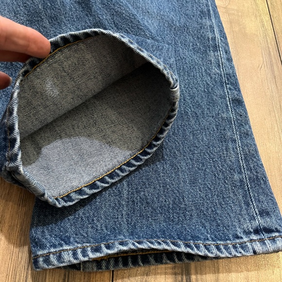 Agolde Vintage High Rise Flare Jeans in Absolute - Picture 11 of 15